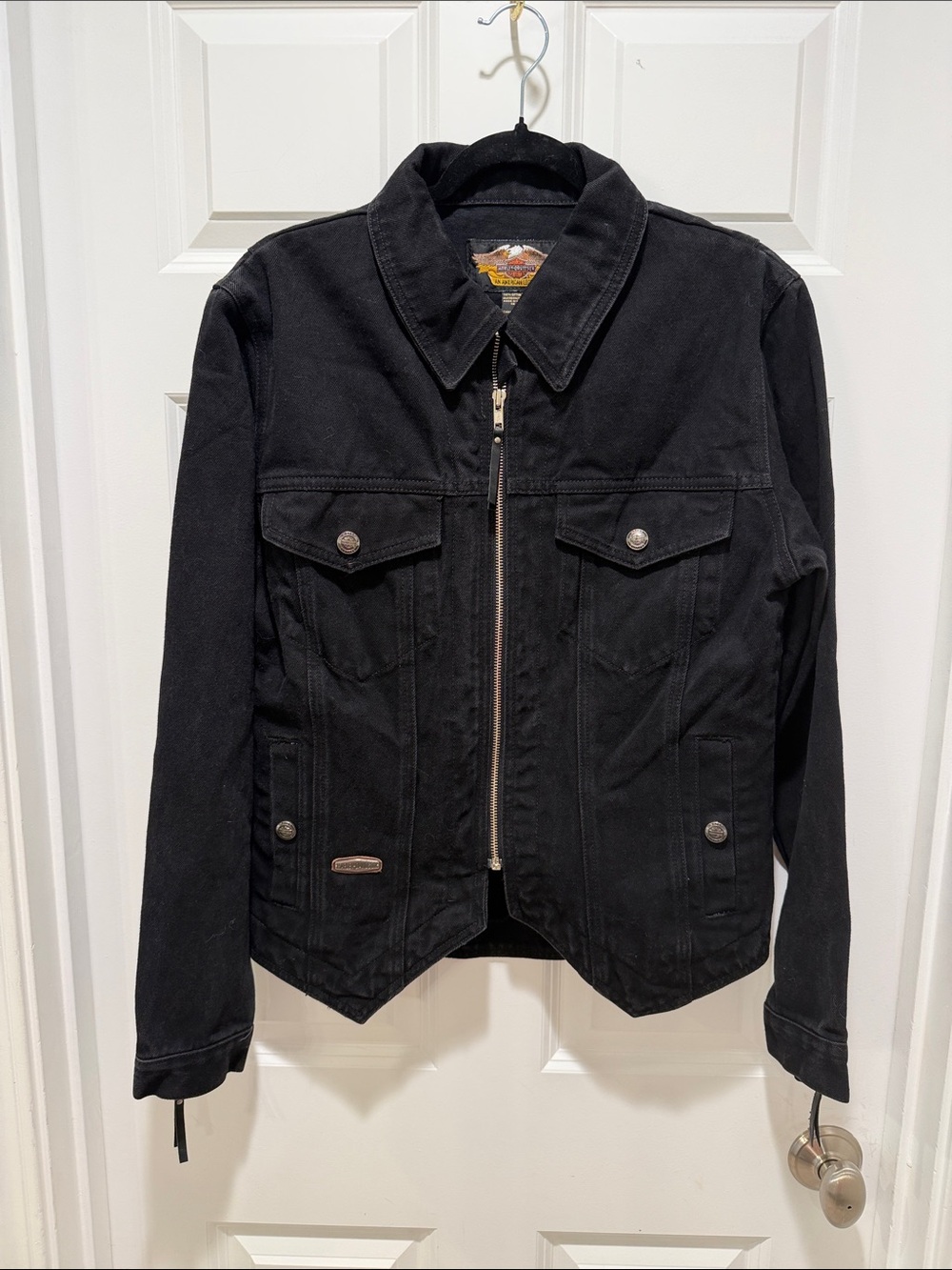 Authentic vintage Harley Davidson Women's fitted Black Denim Jacket embroidered